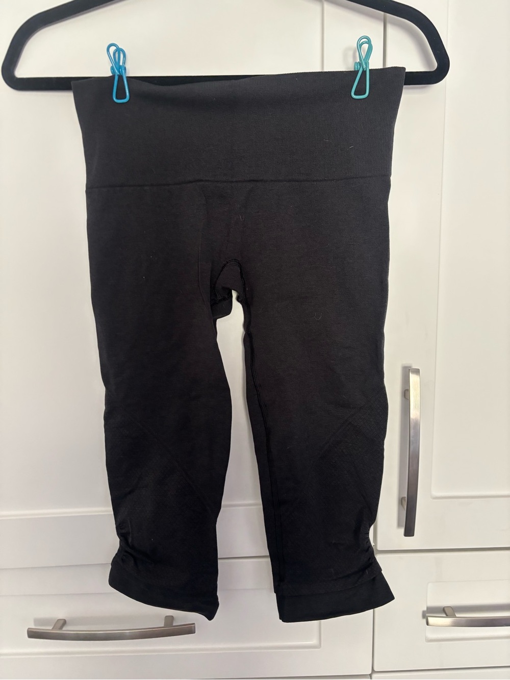 Lululemon compression crops. Size 2?